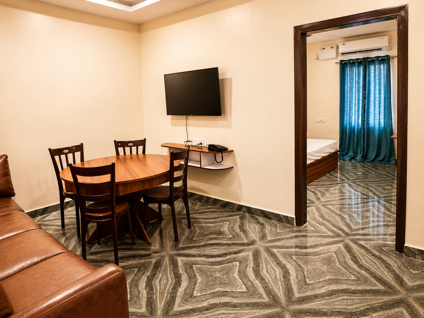 Suite Room